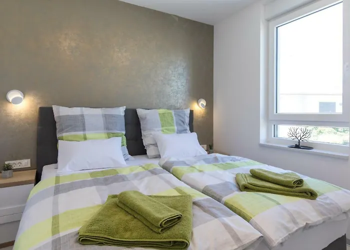 Argonaut Apartment *